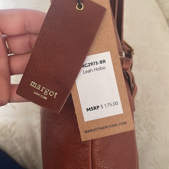 Brand New Margot Genuine Leather Leah Hobo Zip Crossbody Purse Adjustable Strap - Picture 12 of 16